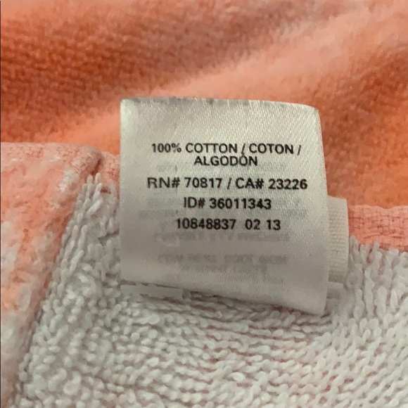 🏖VS PINK Beach Towel🏖 - Picture 5 of 6